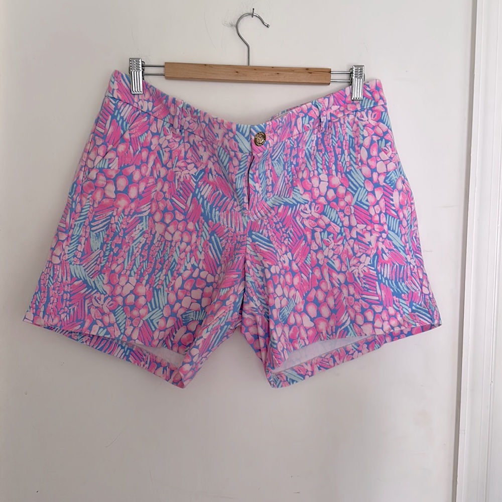 EUC Lilly Pulitzer Sorbet pattern short. Size 16.